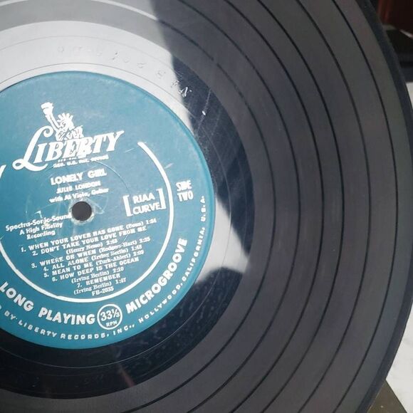 Julie London Lonely Girl Vinyl Record - Picture 7 of 16